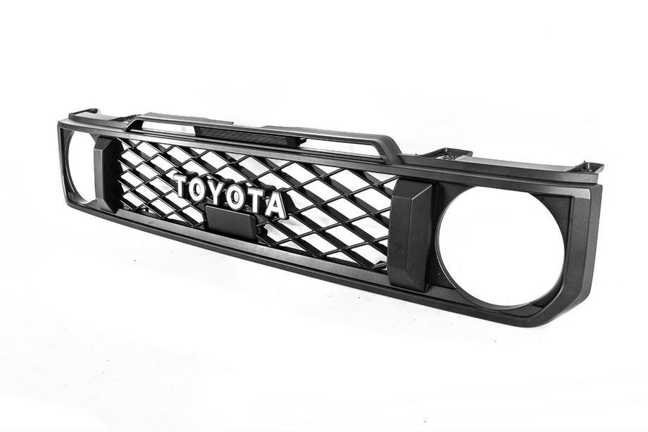 Toyota Land Cruiser 70 1984- 2024 Facelift Kit Photo 38