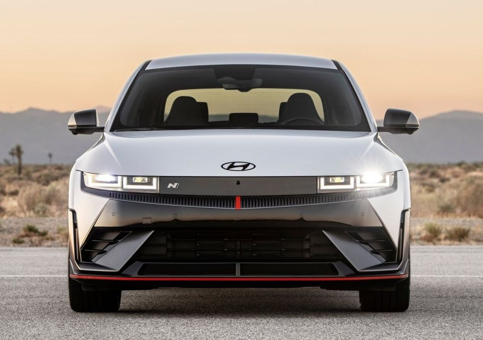 Review of the 650-horsepower electric Hyundai IONIQ 5 N