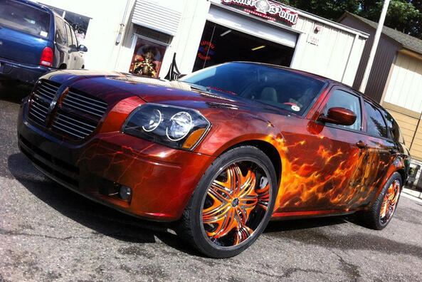Airbrushing on a car: how to choose a pattern that emphasizes individuality Photo 3