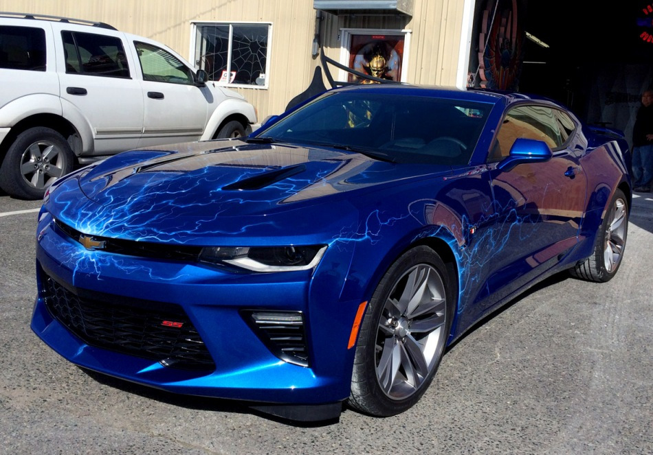 Airbrushing on a car: how to choose a pattern that emphasizes individuality