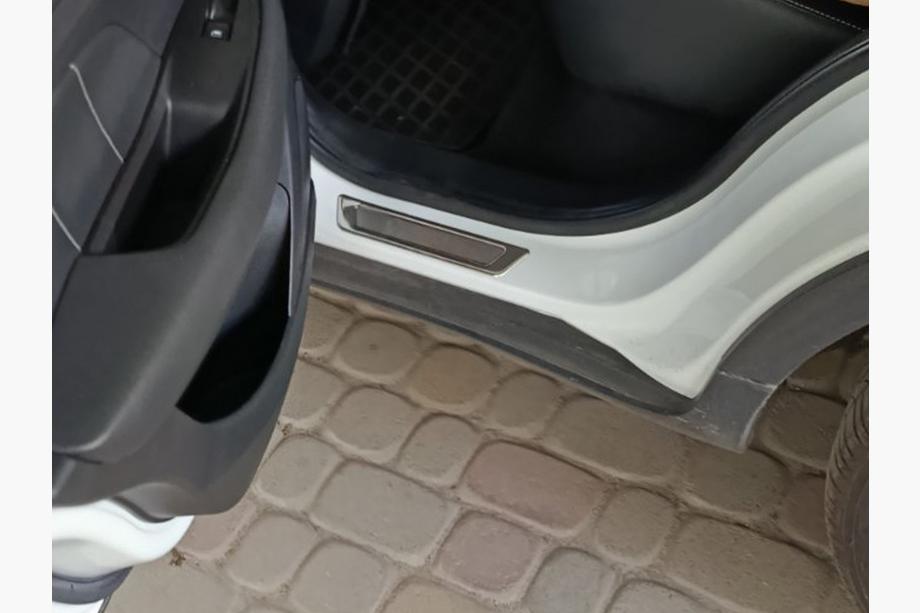 BMW Universal Door Sill Protectors BMW M Performance V-1 (4 pcs, stainless steel) Photo 3