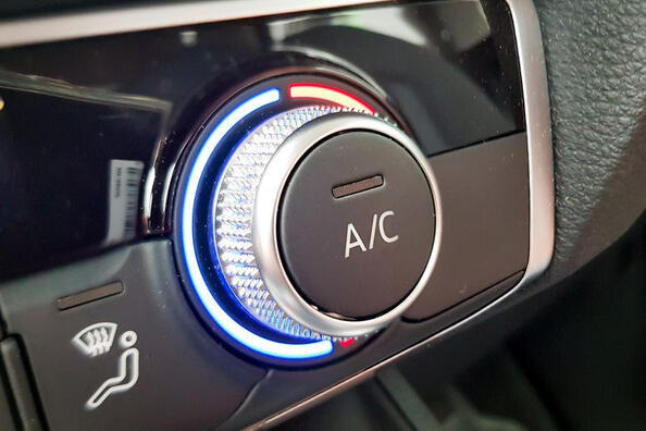 How to properly use car air conditioning in winter: useful tips