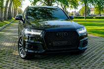 Audi Q7 2015–2026 Front Grille RS-Style (2015-2019, black) photo 3