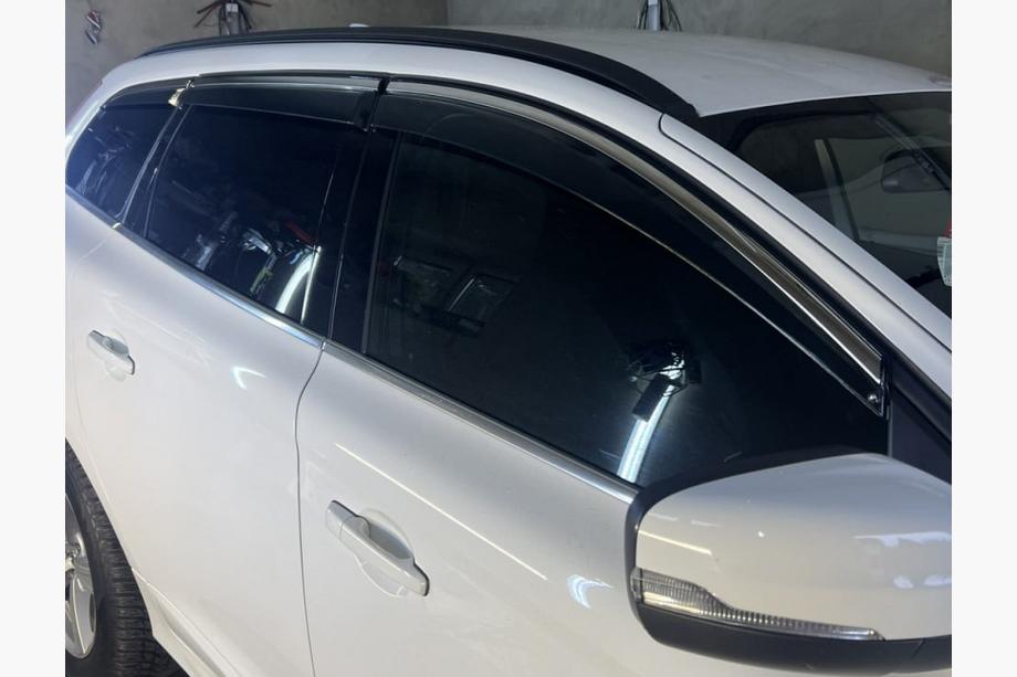 Volvo XC60 2009-2017 Window Deflectors with Chrome Trim Niken Luxury (6 pcs) Image