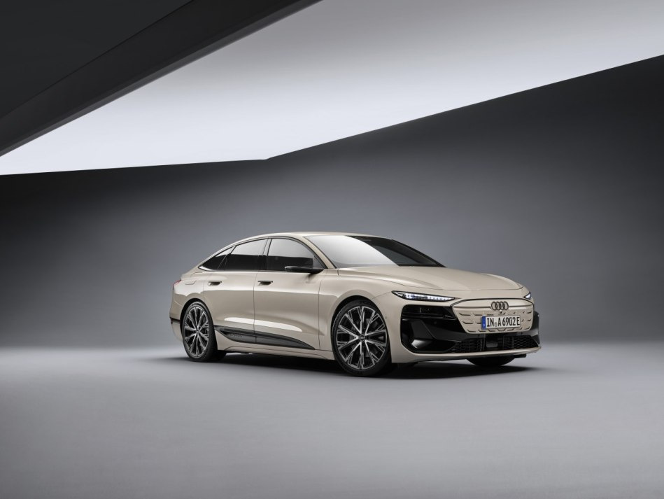 Audi A6 e-tron Sportback: review of the liftback