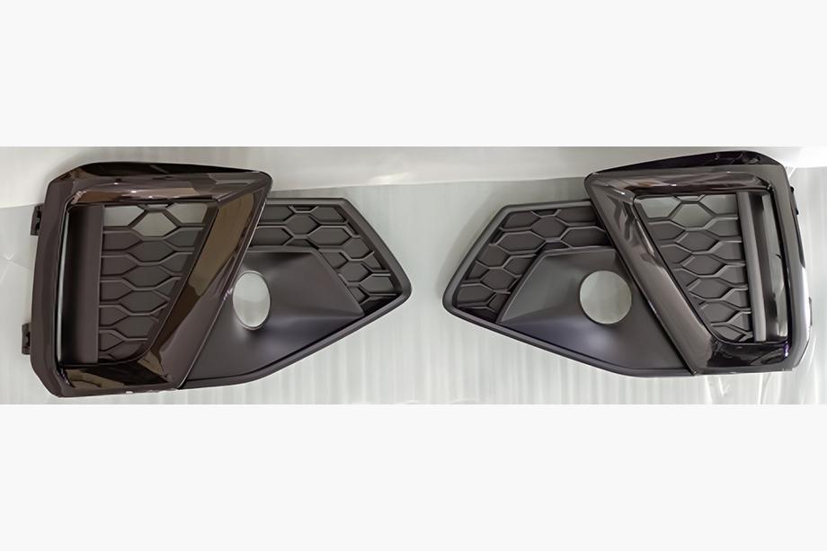 Audi A4 B9 2015-2024 Fog light grilles RS-Style (for S-Line 2019-2024, 2 pcs, Black) Photo 1