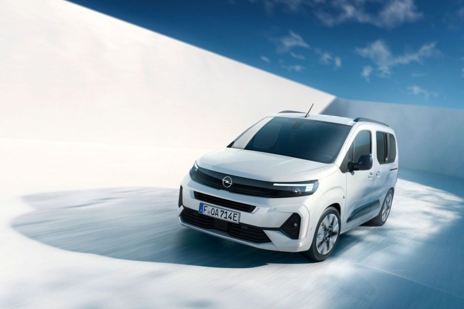 Opel Combo Electric review: a compact and practical electric minivan
