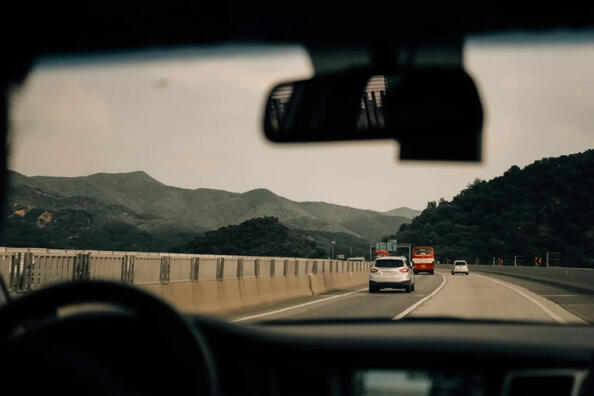 How to stay healthy on a long driving trip?