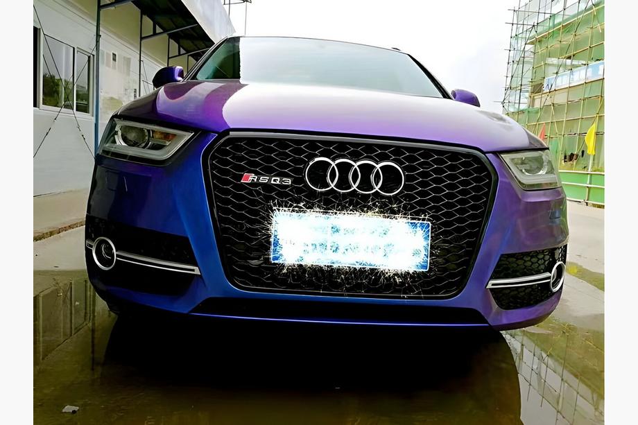 Audi Q3 2011-2019 Front grille RSQ3 (2011-2015, black) Image