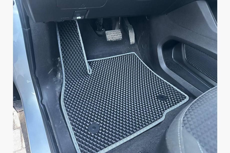 Chevrolet Bolt 2016-2023 EVA Floor Mats (EUV, Black) Image