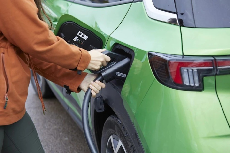 How to choose an electric car: a complete guide