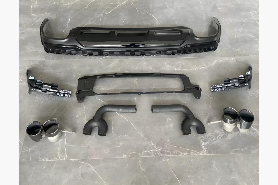 Audi Q7 2015–2026 Rear Diffuser with Tips QRS-Style (2020+, Black) Image