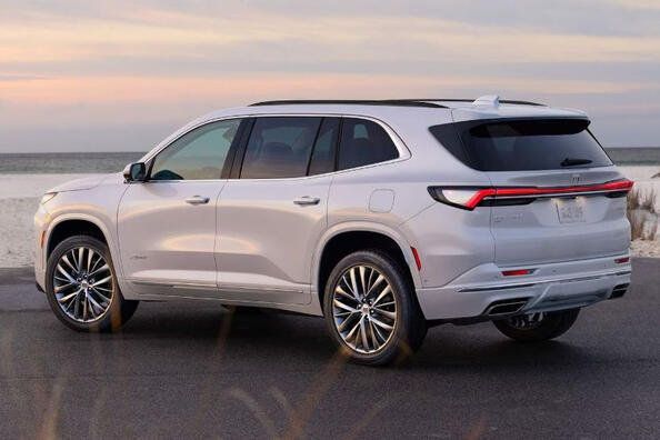 Third-generation Buick Enclave review: a new level of luxury and comfort Photo 4
