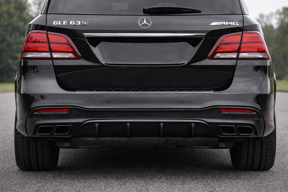 Mercedes GLE/ML class W166 2011-2018 Rear diffuser for GLE (GLE63 Black design) Image