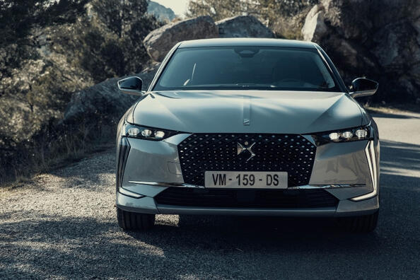 Review of the second-generation DS 4 hatchback