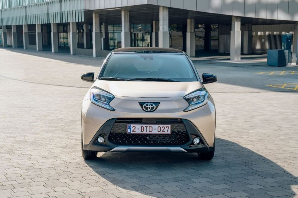 Toyota Aygo X: review of a compact city car
