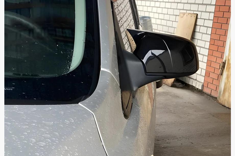 Ford Fusion 2002-2012 Mirror Covers BMW-Style V2 (2 pcs) Image