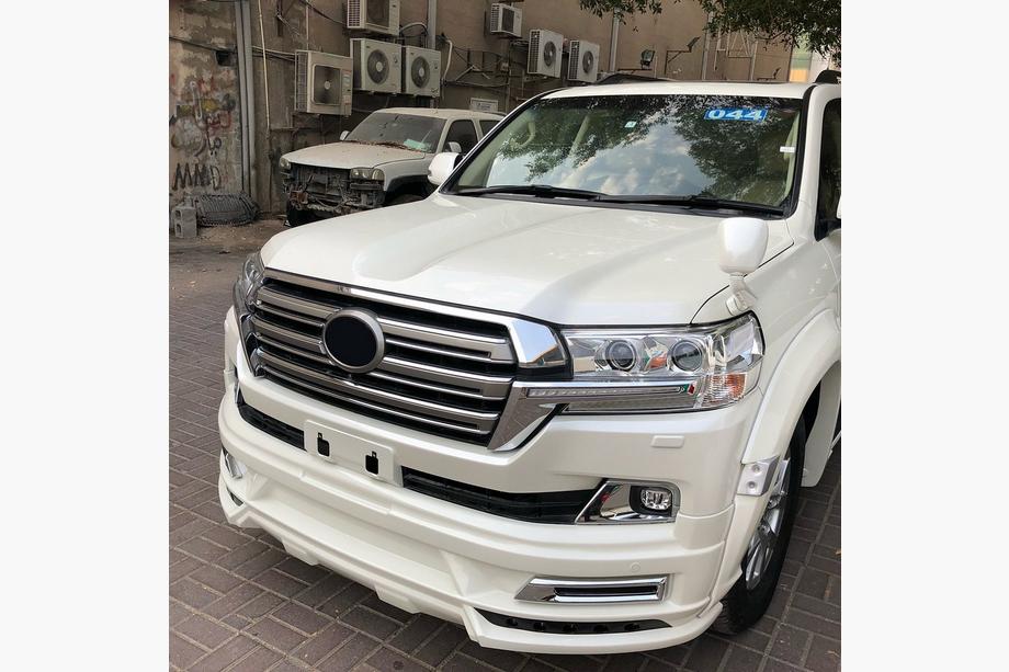 Toyota Land Cruiser 200 2007-2021 Fender Flares Kit Wald (2016+) Photo 3