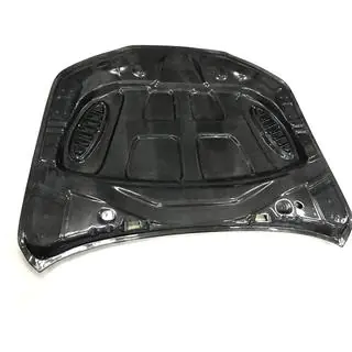 Hood V2 (Carbon) Alfa Romeo Giulia 2016-2022 photo 4