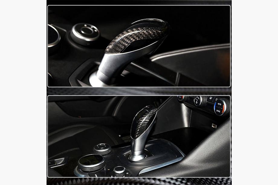 Alfa Romeo Giulia 2016-2022 Gear Shift Knob Cover (Dry Carbon) Photo 4