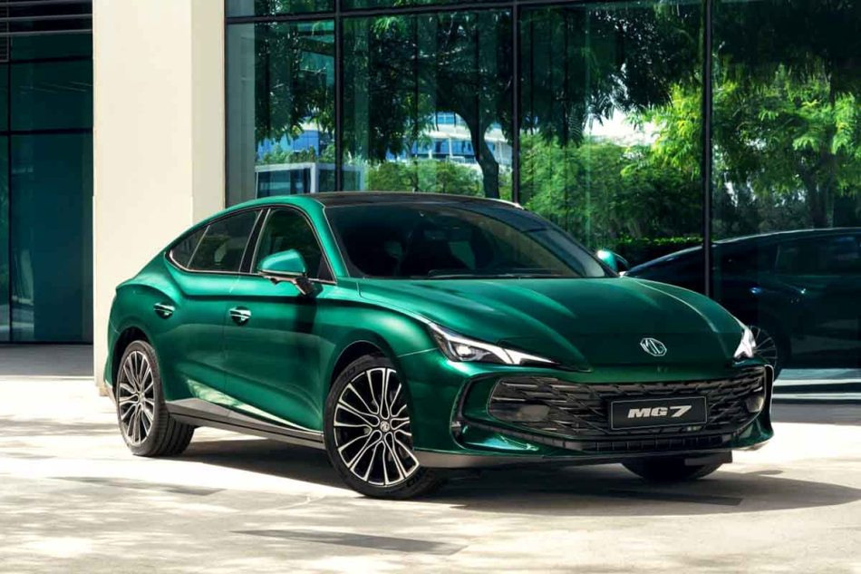 MG 7 review: a modern liftback with an emphasis on style and technology