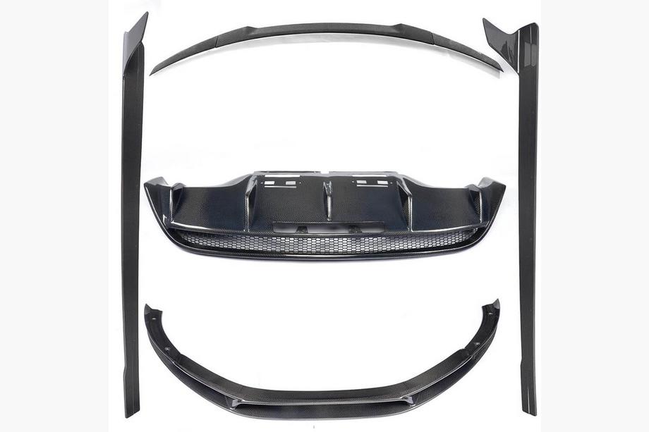 Audi R8 2006-2015 Body Kit Set (Carbon) Photo 1