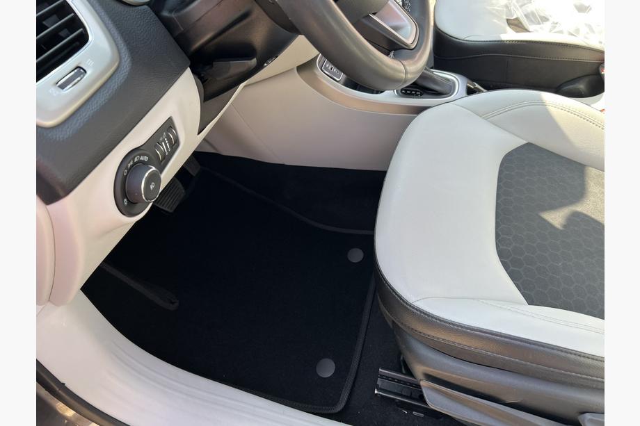 Jeep Compass 2006-2016 Textile Floor Mats Premium (Black) Image