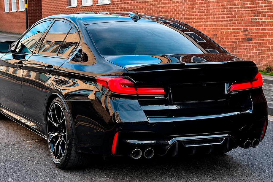 BMW 5 Series G30/G31 2017–2023 Rear Bumper Diffuser V1 (for M5 F90, Carbon) Image