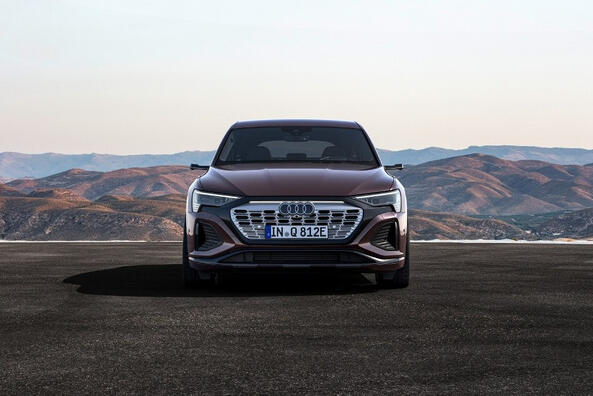 Review of the premium coupe-like crossover Audi Q8 e-tron Sportback