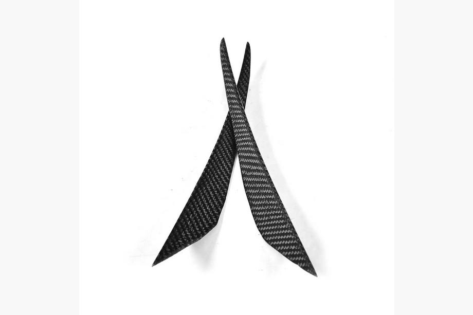 Lamborghini Huracan 2014- Front Bumper Lip Flap V2 (Carbon) Photo 4