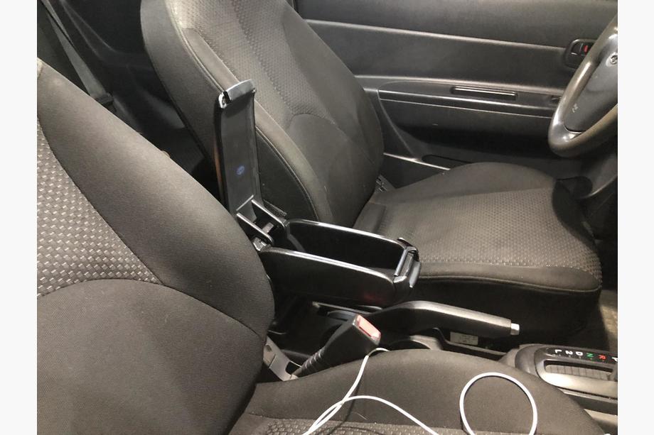 Hyundai Accent 2006-2010 Armrest with Cup Holder Photo 2
