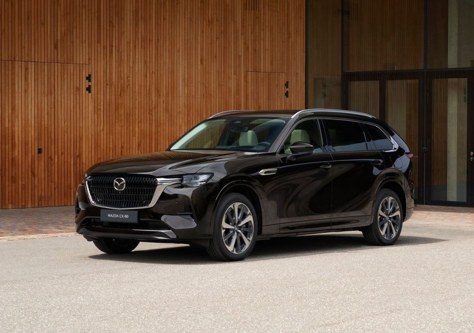 Review of the stylish and technological crossover Mazda CX-80