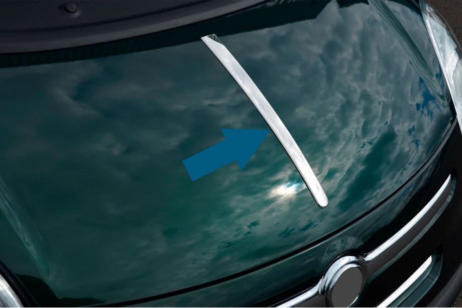 Fiat 500/500L 2013-2022 Hood strip (stainless steel) Image