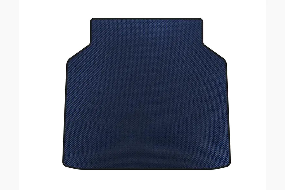 Alfa Romeo Giulia 2016-2022 EVA Trunk Mat (Blue) Image