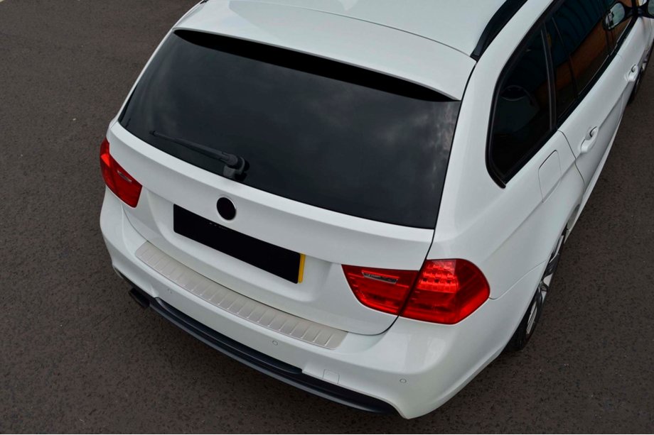 BMW 3 Series E90/E91 2005-2011 Rear bumper protector stainless steel (2006-2008, SW) Image