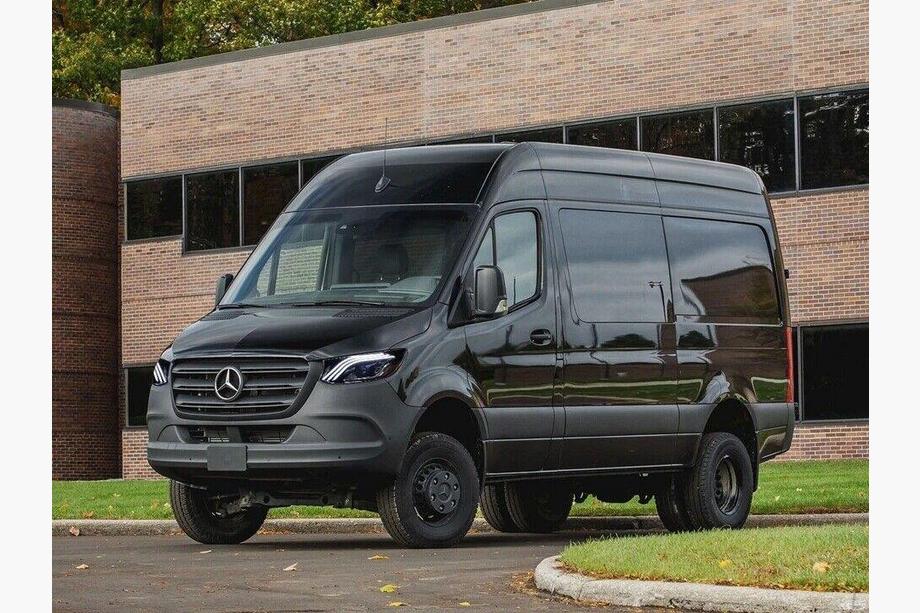 Mercedes Sprinter W907/W910 2018- Front headlights Maybach (2 pcs) Photo 2