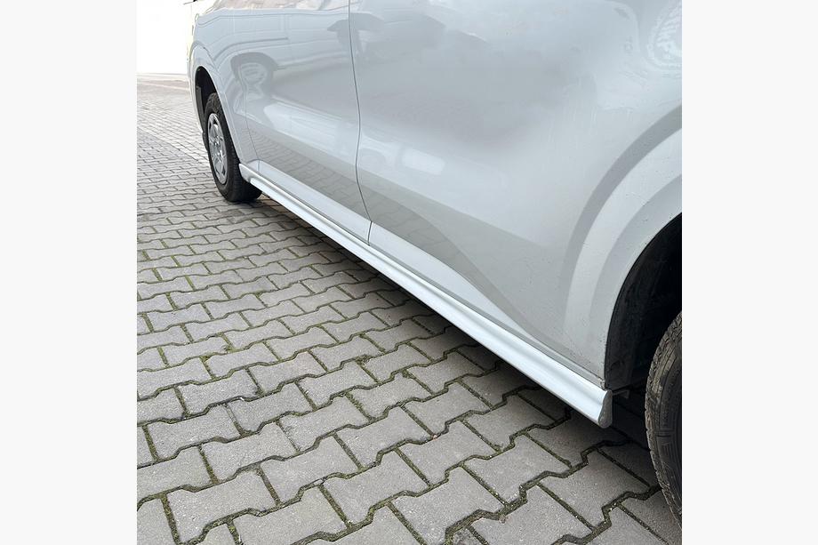 Ford Custom 2023- Side skirts (long wheelbase, primed for painting) Image