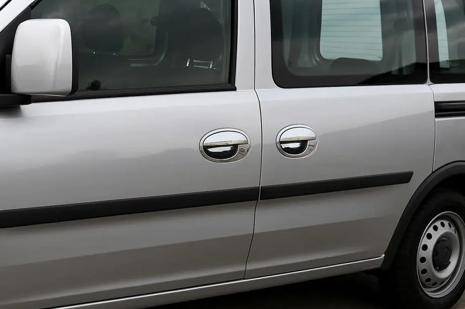 Opel Combo 2002–2012 Chrome Door Handle Covers with Trim (2-door, Stainless Steel) Image
