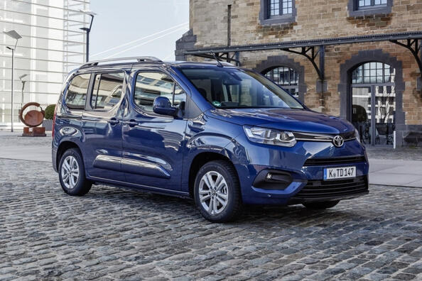 Toyota Proace City Verso review: a compact minivan for various needs