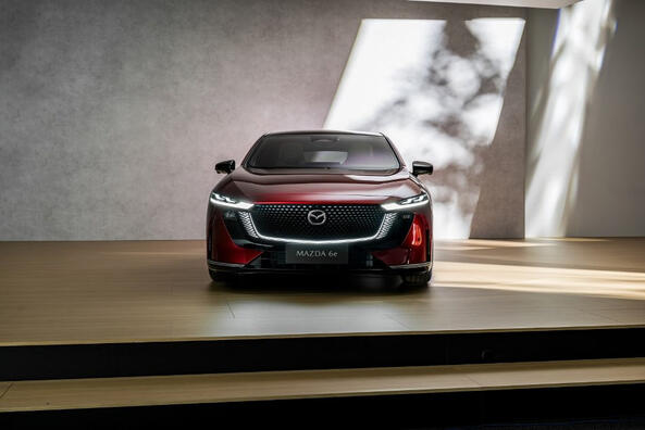 Review of the new Mazda 6e electric car