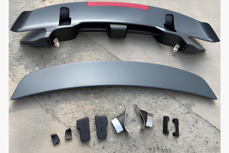 Porsche 911 (992) 2018– Carrera Spoiler (ABS Plastic) Photo 2