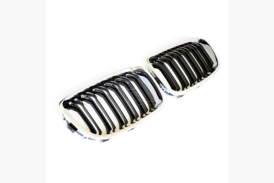 BMW 1 Series F20/F21 2011-2019 Kidney Grilles M-Look (2011-2014, Gloss Black with Chrome Trim) Photo 2