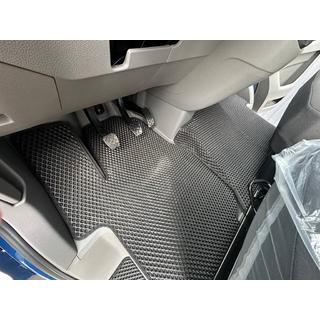 Floor Mats 2024+ (3pcs, EVA, Black) Volkswagen Crafter 2016- photo 1