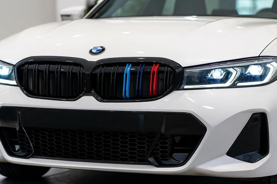 BMW 3 Series G20/G21 2018- Kidney Grilles M-Look (2022+, M-Color) Image