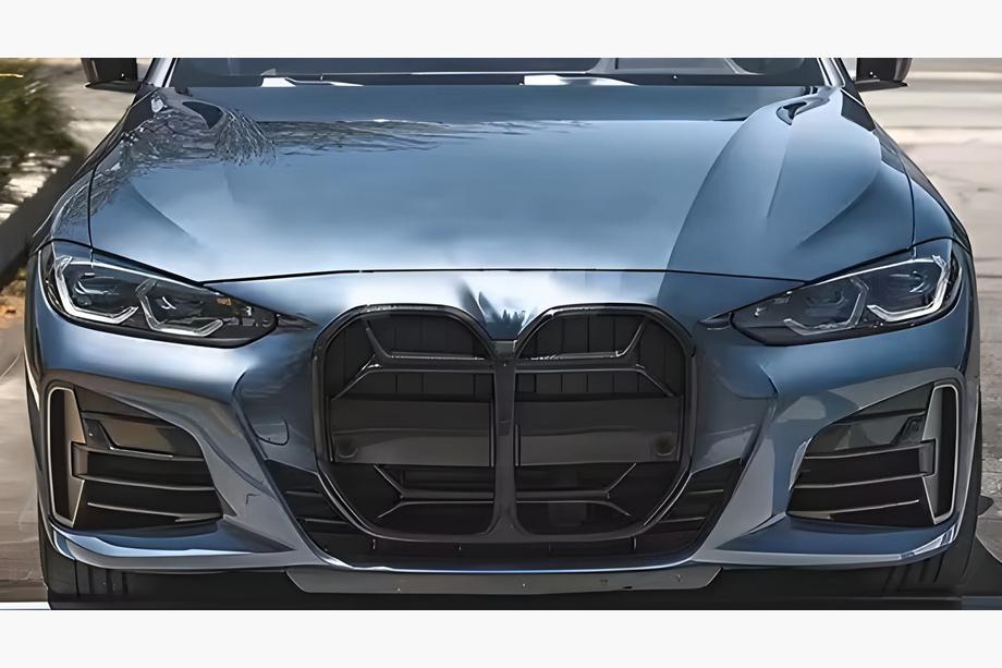 BMW 4 Series G22/23/26 2020- CS-Style Kidney Grilles (for G26, Gloss Black) Image
