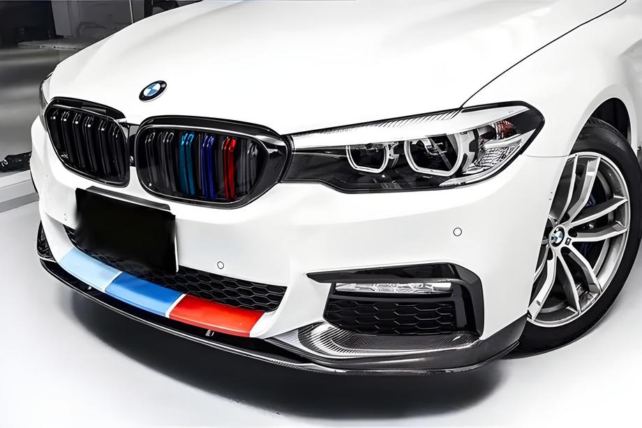 BMW 5 Series G30/G31 2017–2023 Kidney Grilles M-Look (2017-2020, M-Color) Image