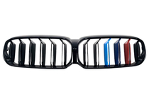 BMW 5 Series G30/G31 2017–2023 M-Look V1 Kidney Grilles (2021+, M-Color) photo 2