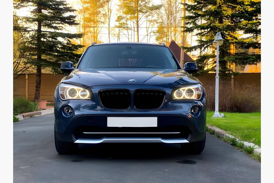 BMW X1 E84 2009-2015 Kidneys M-Look (Gloss Black) Image