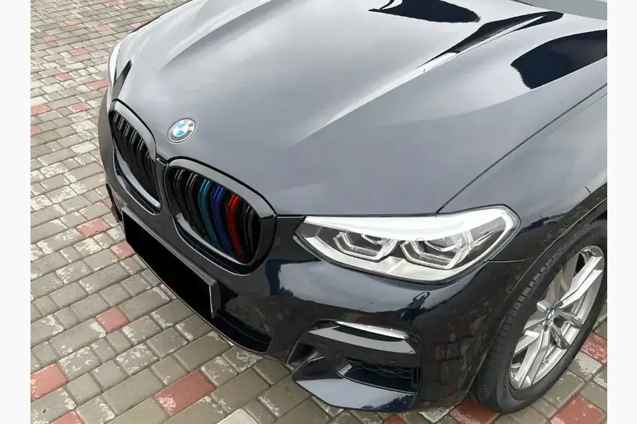 BMW X4 G02 2018- Kidneys M-Look (2018-2021, M-Color) Image