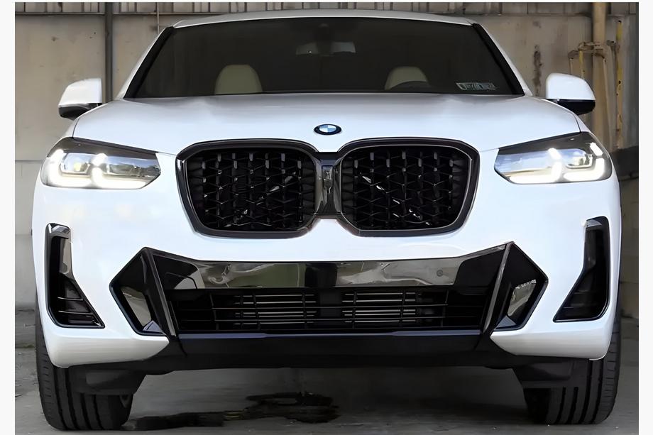 BMW X3 G01 2018- Diamond Black Kidney Grilles (2021+, black surround) Image